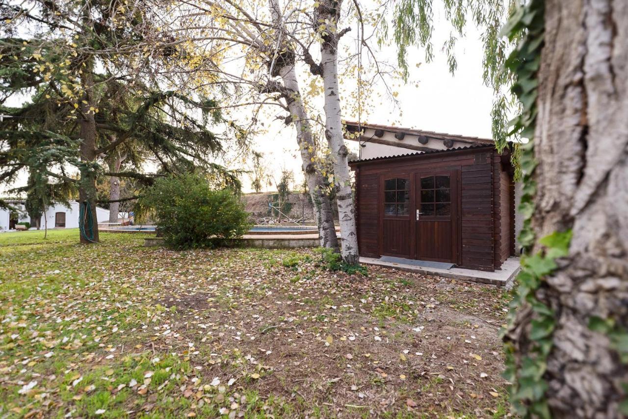 Masía Can Manent del Bosc S XVIII Santa Eulalia de Ronsaná Exterior foto
