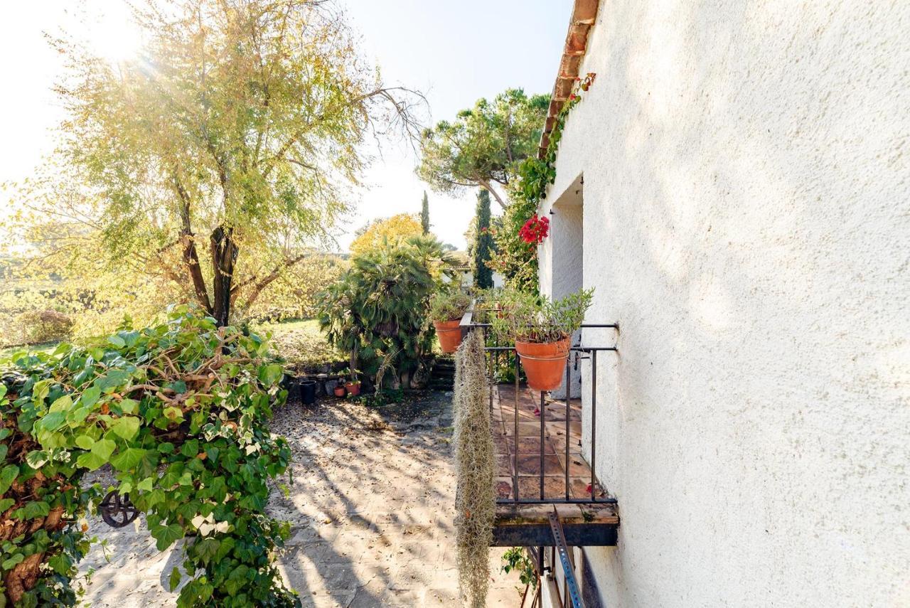Masía Can Manent del Bosc S XVIII Santa Eulalia de Ronsaná Exterior foto