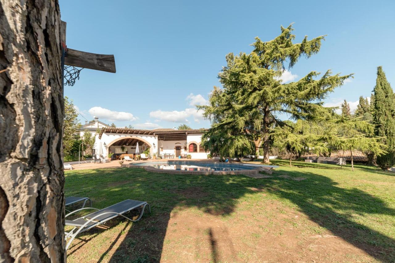 Masía Can Manent del Bosc S XVIII Santa Eulalia de Ronsaná Exterior foto