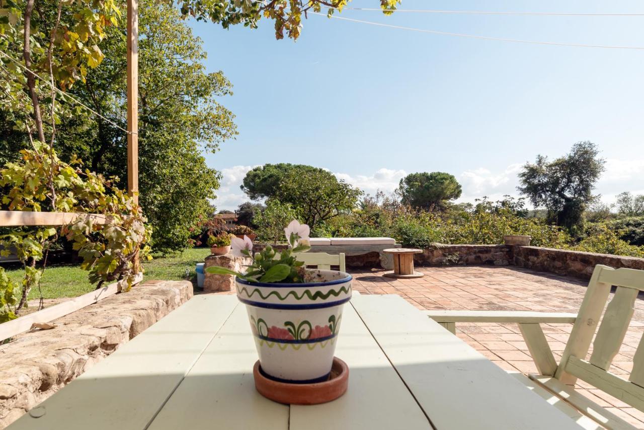 Masía Can Manent del Bosc S XVIII Santa Eulalia de Ronsaná Exterior foto