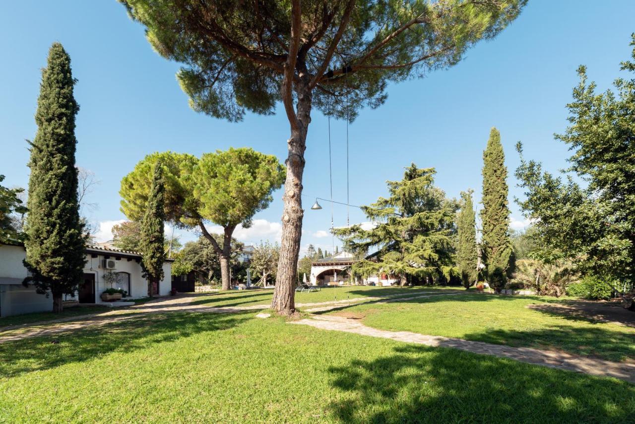 Masía Can Manent del Bosc S XVIII Santa Eulalia de Ronsaná Exterior foto
